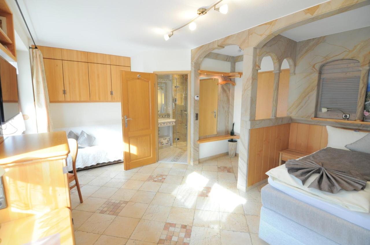 Hotel Blumenbach Berlim Exterior foto