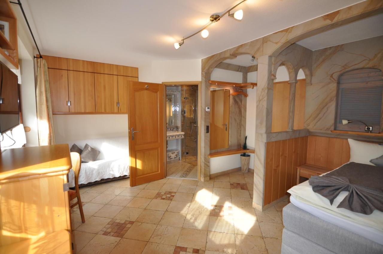 Hotel Blumenbach Berlim Exterior foto